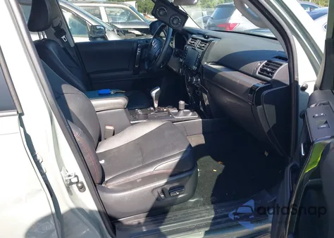 2022 Toyota 4Runner Trd Off Road Premium from USA, damaged, VIN JTERU5JR0N6073598